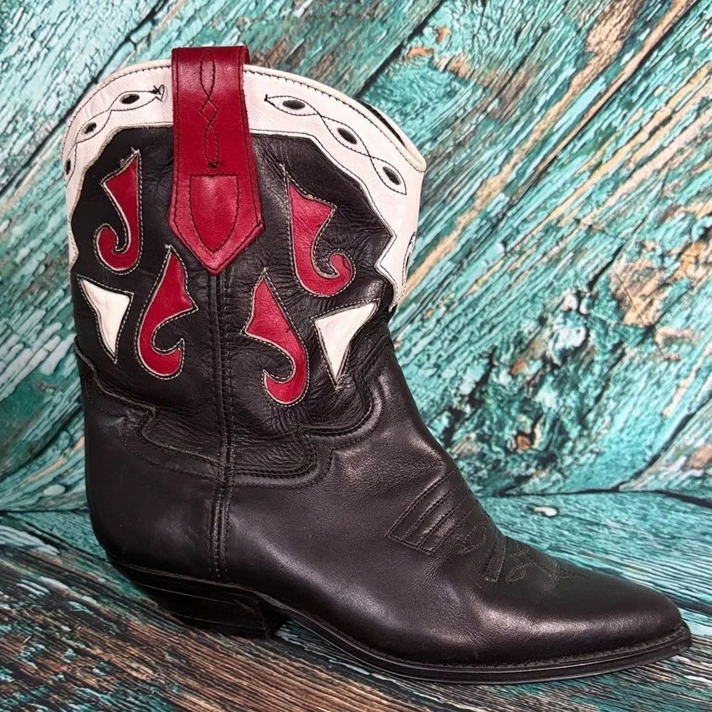 Seychelles Black and Red Western Ankle Boots